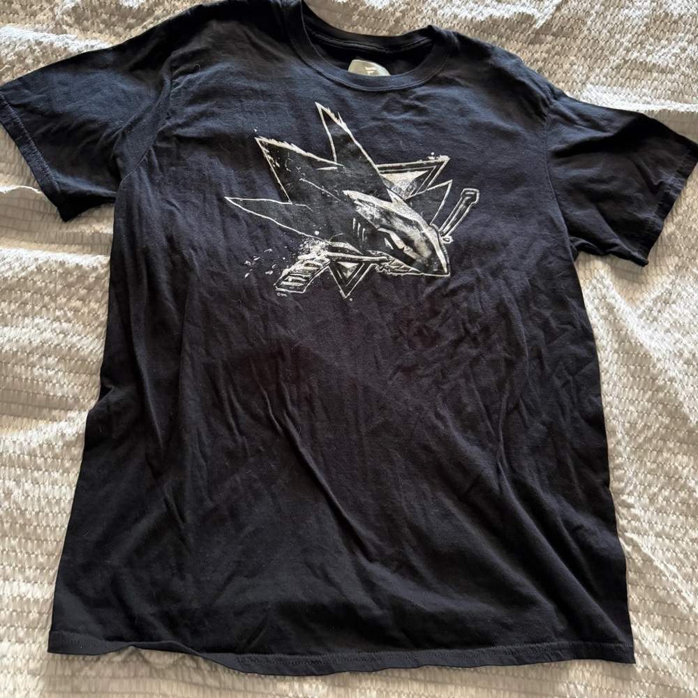 Fanatics San Jose Sharks Black and White T-Shirt NHL Hockey Size L